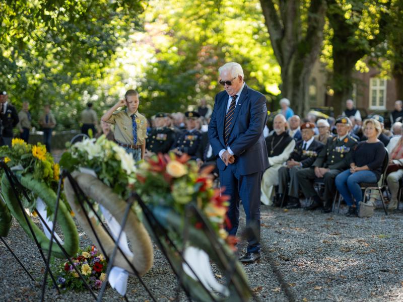 ../public/images/images/fotos/2023/Op Vleugels Der Vrijheid - 24 sept 2023 - 144.jpg